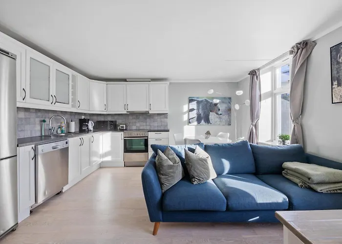 Beautiful Space With Balcony