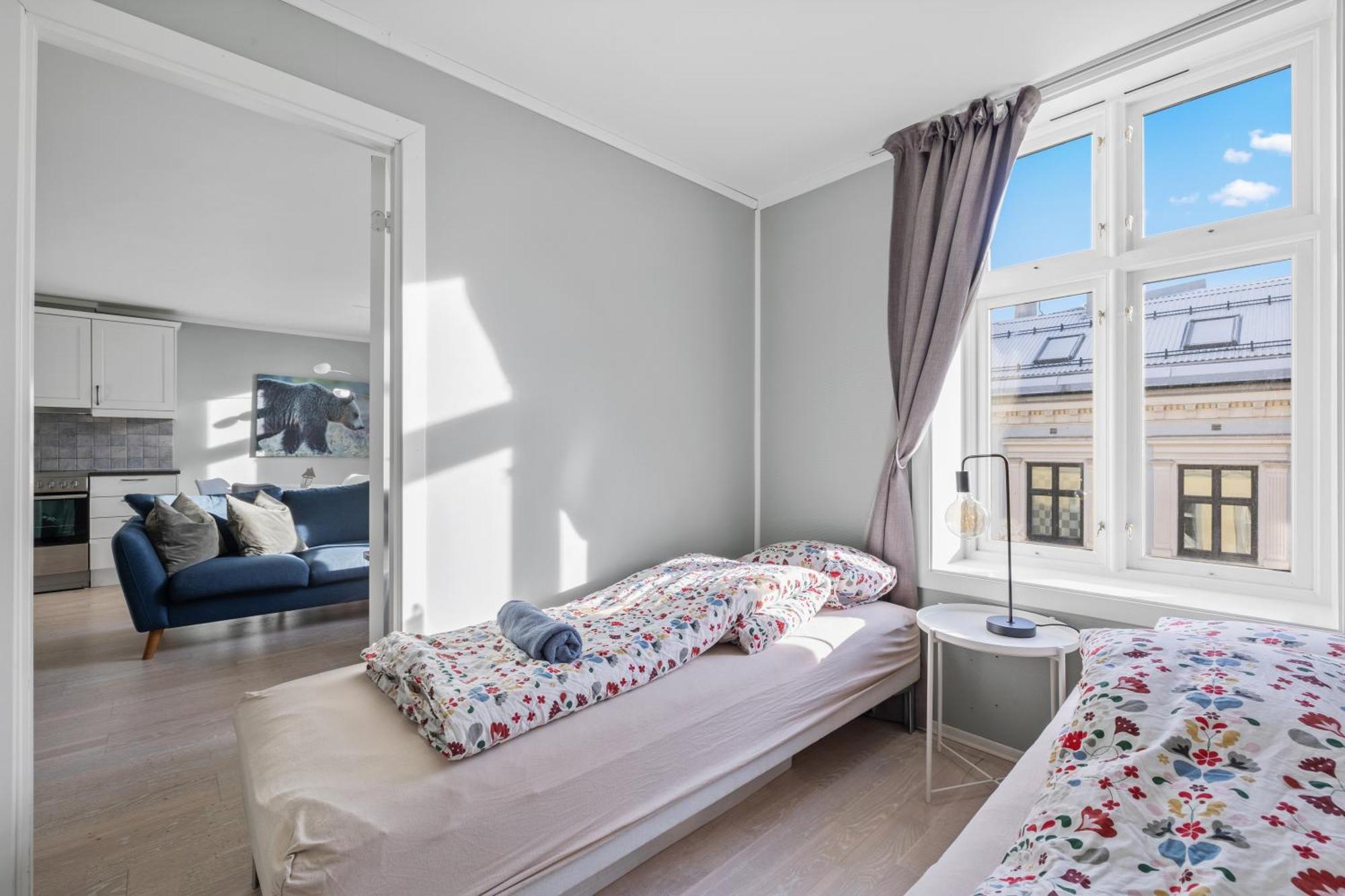 Beautiful Space With Balcony Leilighet